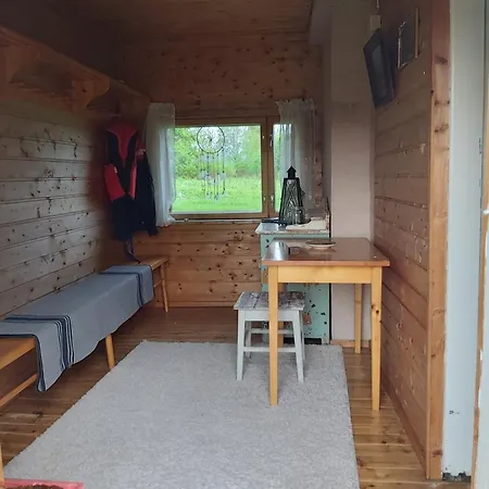 Homestay In A Big Wooden Home, Muonio