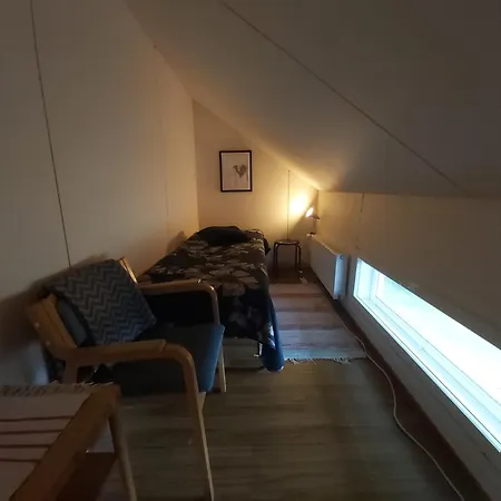 In A Big Wooden Home, Pansiyon *