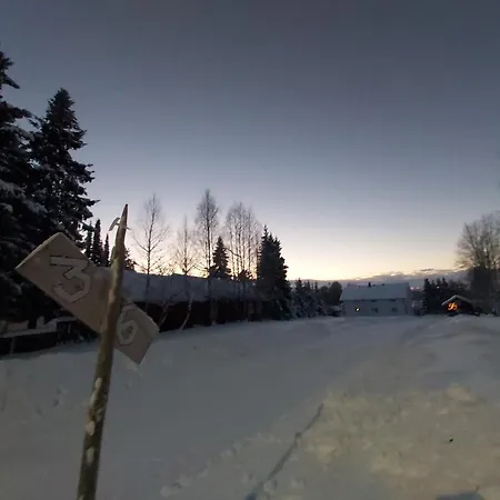 Kotimajoitukset In A Big Wooden Home, *