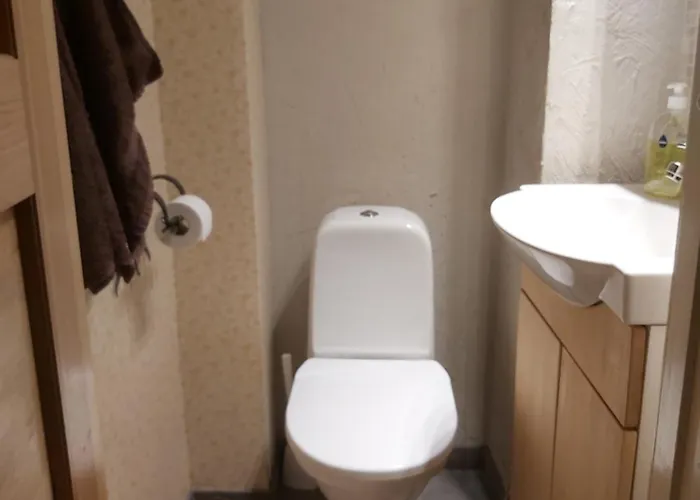 In A Big Wooden Home, 穆奥尼奥