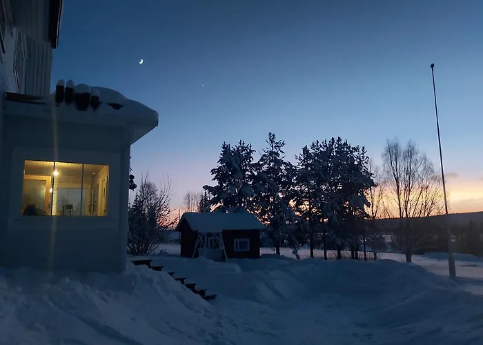 Accommodatie bij particulieren In A Big Wooden Home, *