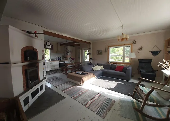 Accommodatie bij particulieren In A Big Wooden Home, *